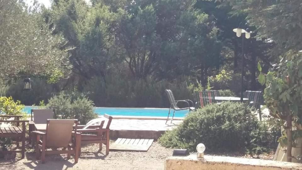 Le Kalarino Bed & Breakfast Saint-Remeze Exterior photo