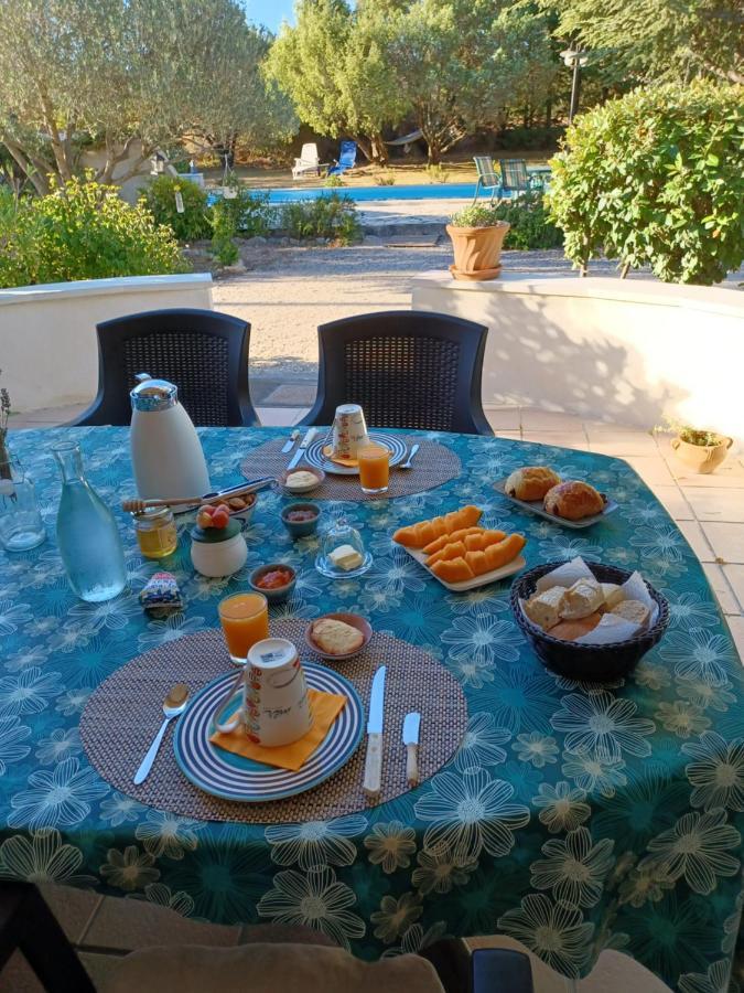 Le Kalarino Bed & Breakfast Saint-Remeze Exterior photo